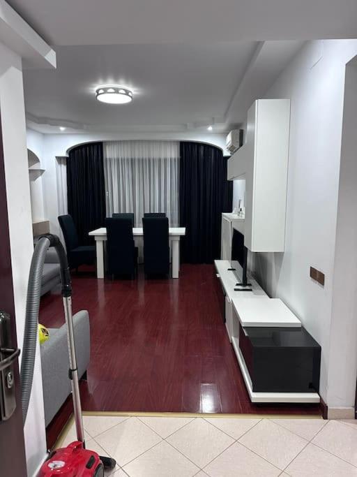 Apartament Complex Bucureşti Exterior foto